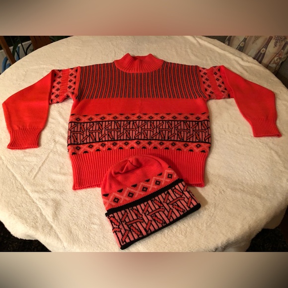 Kaelin Ski Sweater with matching hat Women’s size Small - Picture 2 of 7